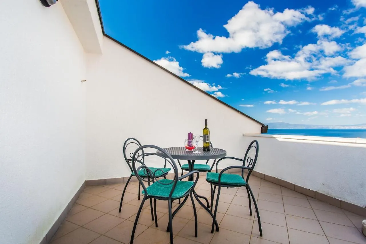 נייביצה Guest House Lavanda 4